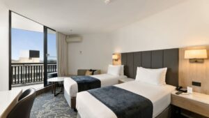 Hotel Grand Chancellor Brisbane Family Room Two Single Beds (Wide)